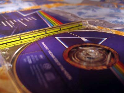   . ,       Dark Side    90-