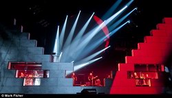Roger Waters - The Wall